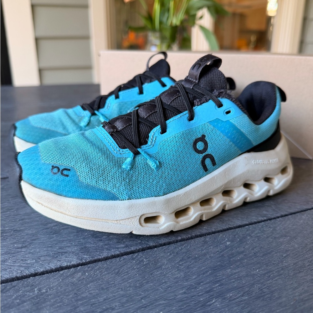On Cloudleap Youth Running Shoes